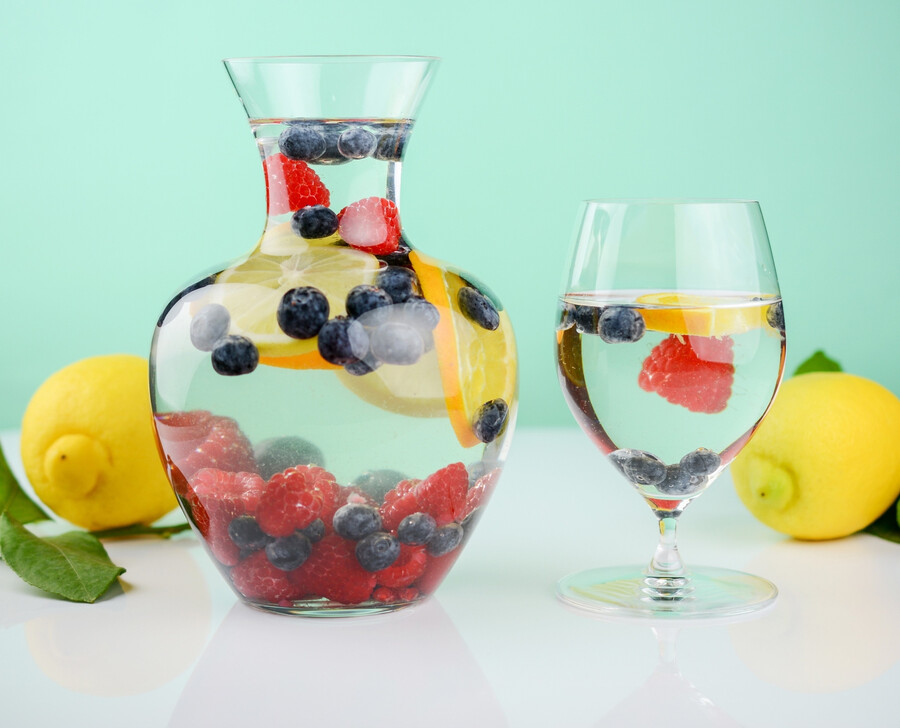 carafe riedel apple ny