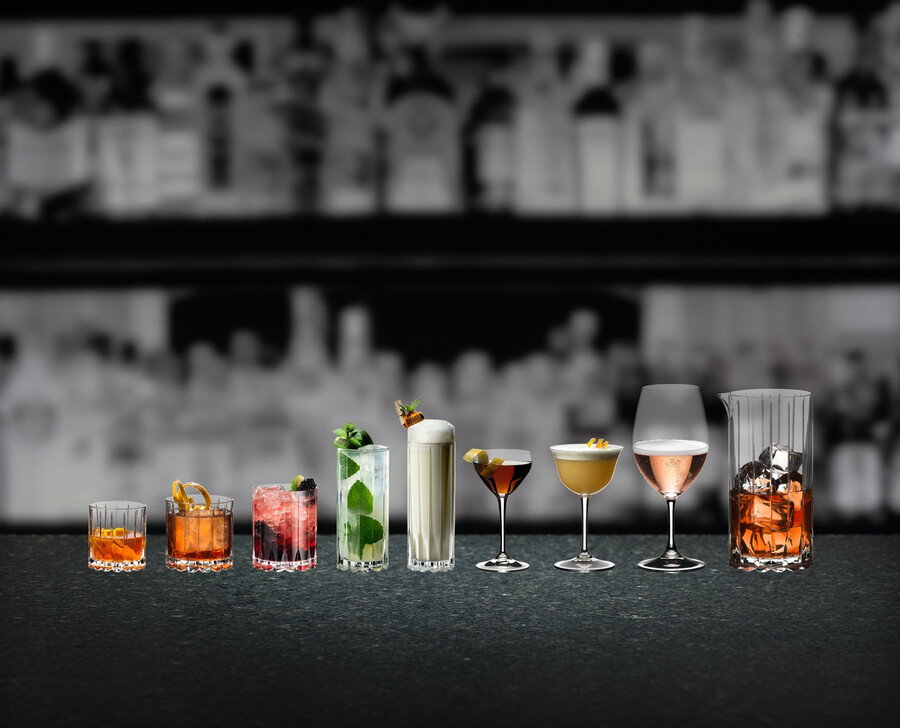 ensemble de verres à cocktails riedel type « rocks highball ».
