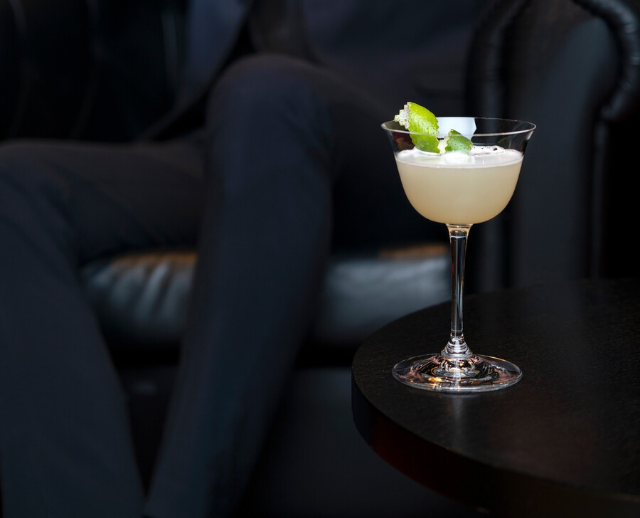 verres spécifiques pour boissons riedel verres à sour