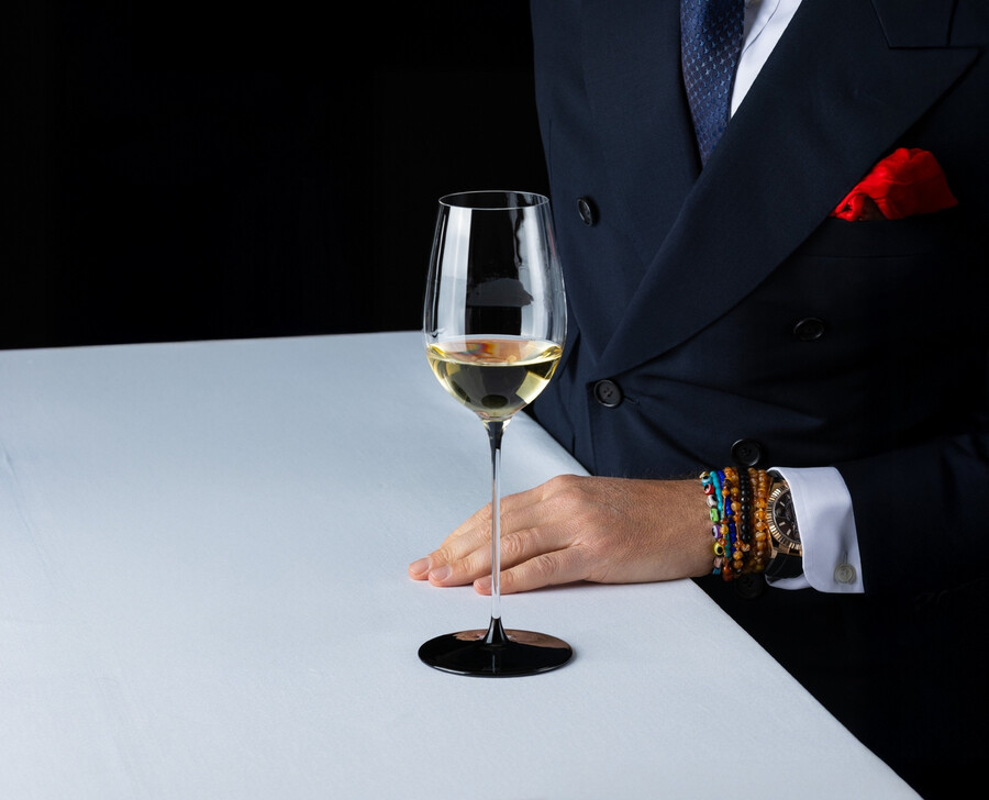 riedel fatto a mano riesling à cravate noire